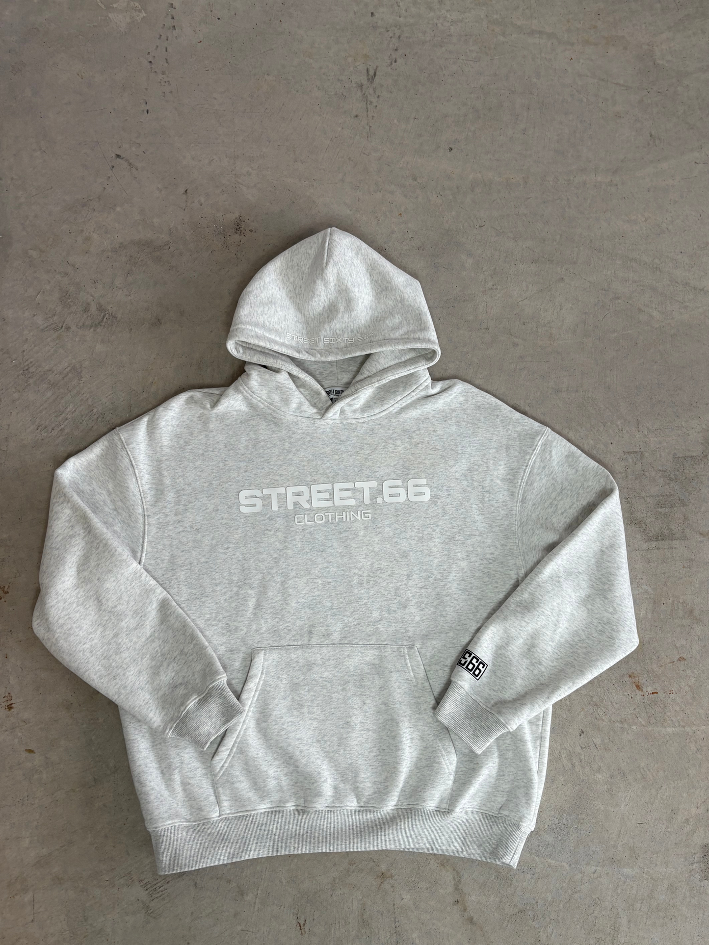 S66 ESSENTIAL HOODIE - GREY