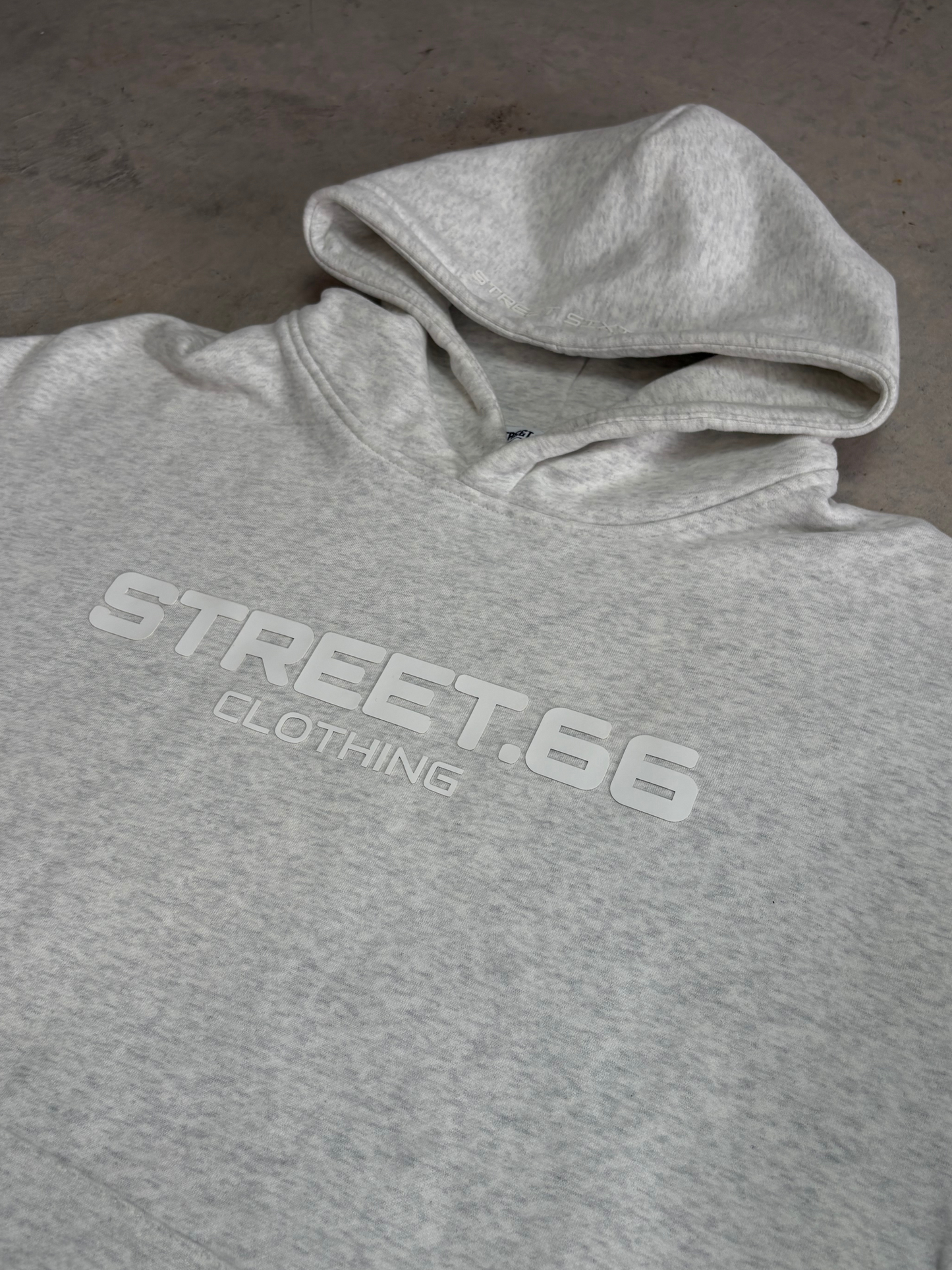 S66 ESSENTIAL HOODIE - GREY