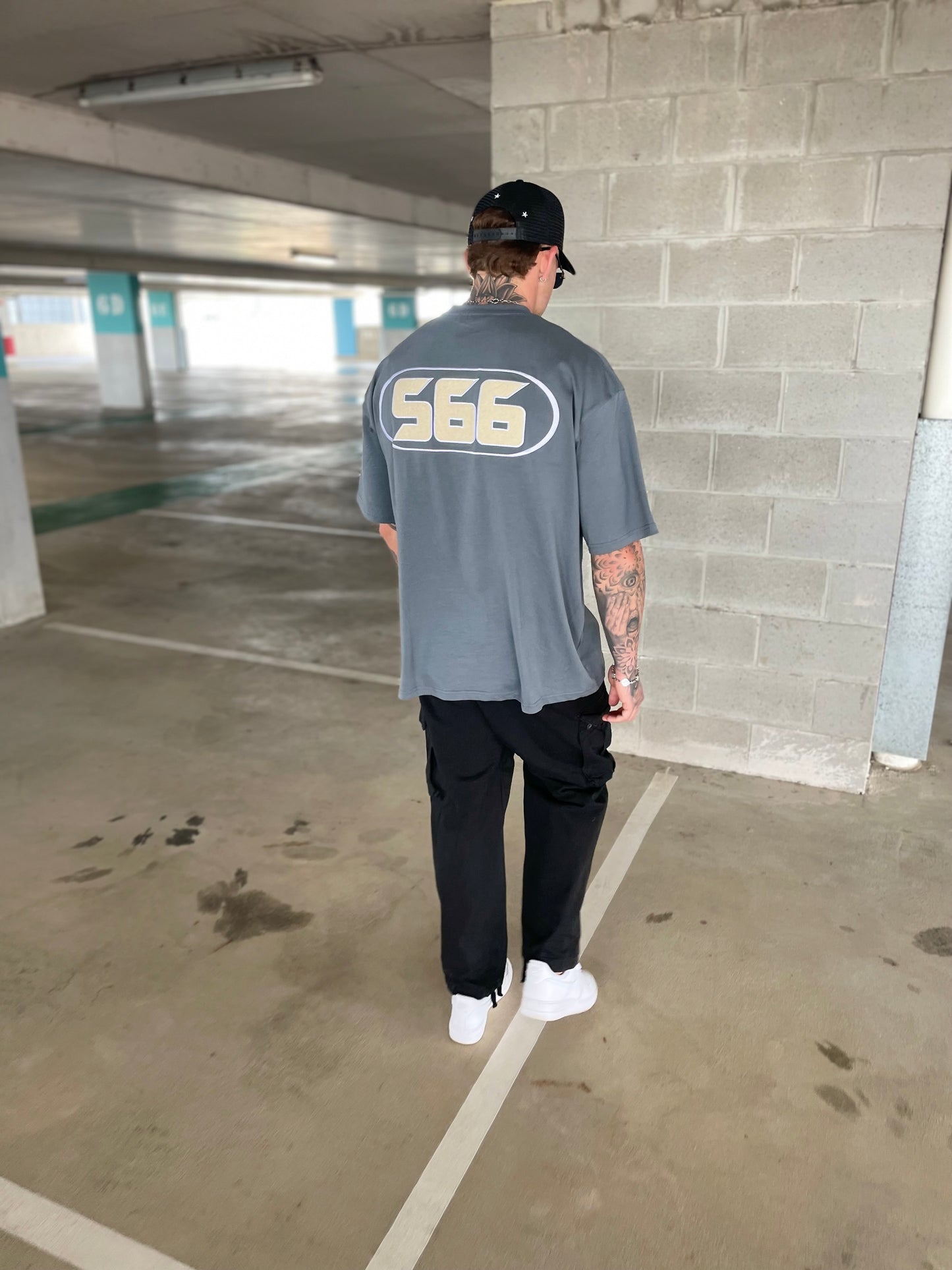 SS6 STAPLE TEE - CHARCOAL