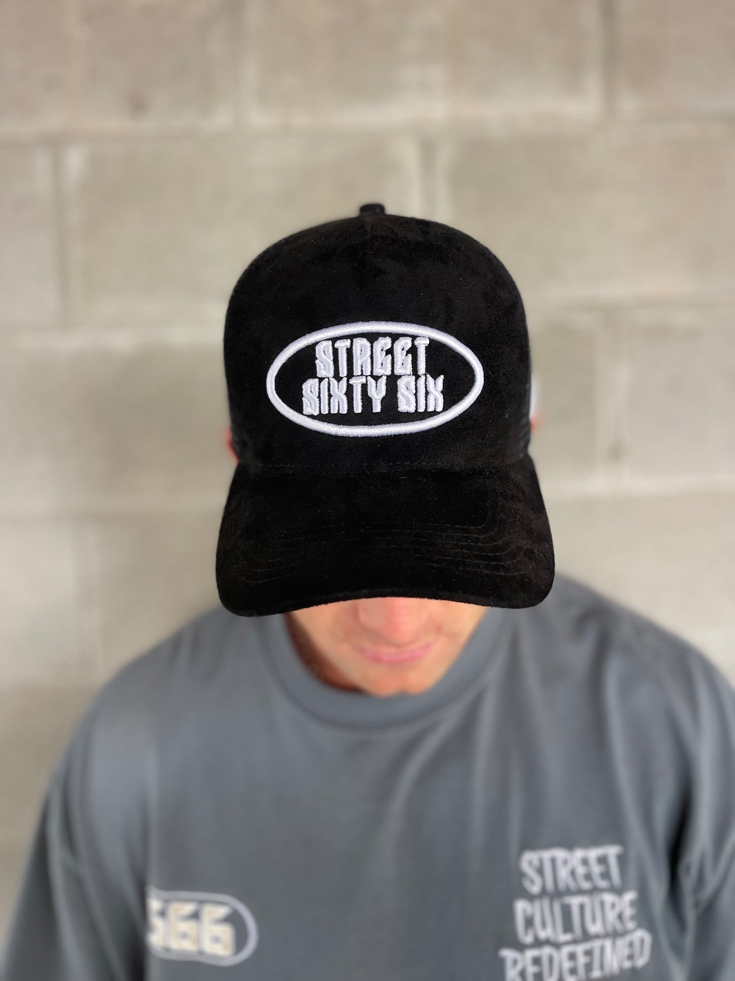 SS6 TRUCKER CAP - BLACK