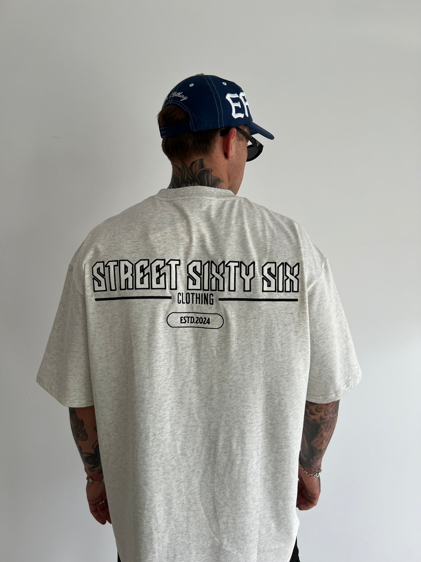 SS6 ESSENTIAL WHITE MESH TEE - MERLE GREY