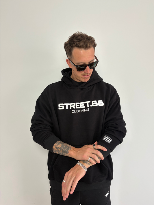 S66 ESSENTIAL HOODIE - BLACK
