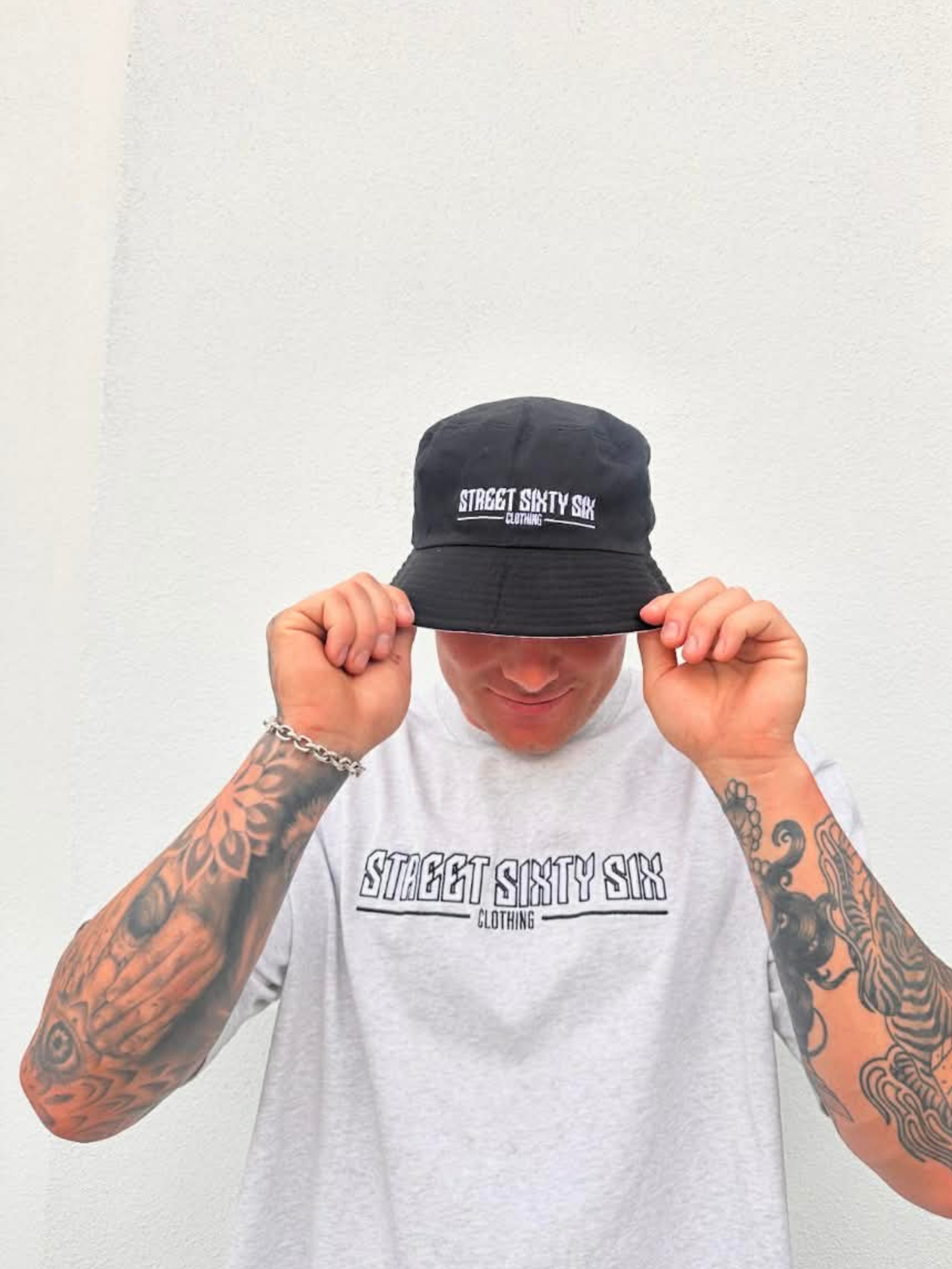 S66 TWO IN ONE BUCKET HAT